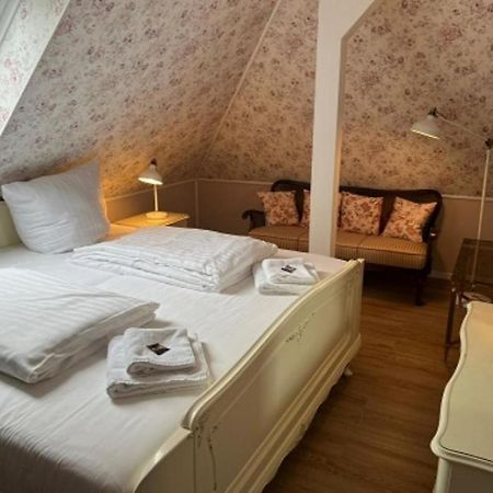 Studio-Apartment 29 Beim Saseler Markt Frisch Renoviert Гамбург Экстерьер фото